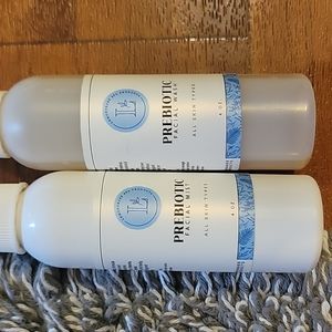 Lemongrass prebiotic face wash and face mist